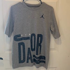 Boys Jordan t-shirt